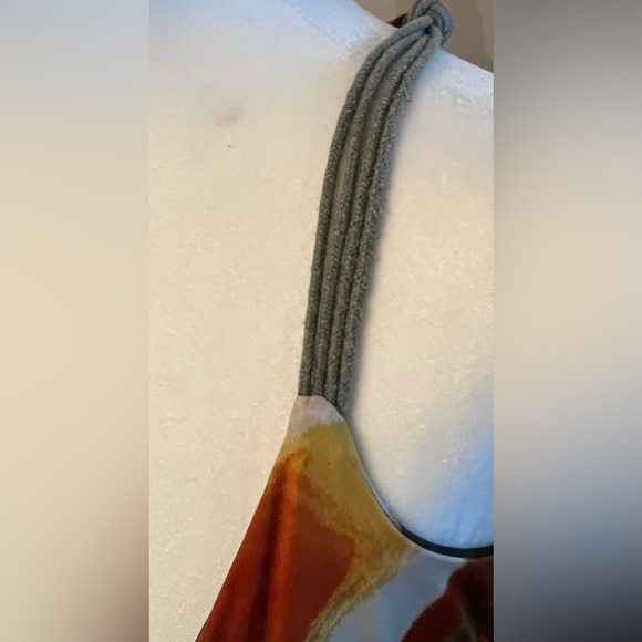 Venus Dress Sz Small - Picture 10 of 11